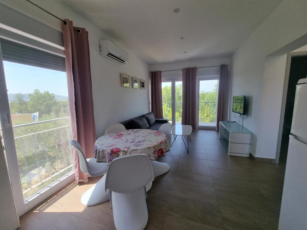 Apartmani Jozic Селине Екстер'єр фото