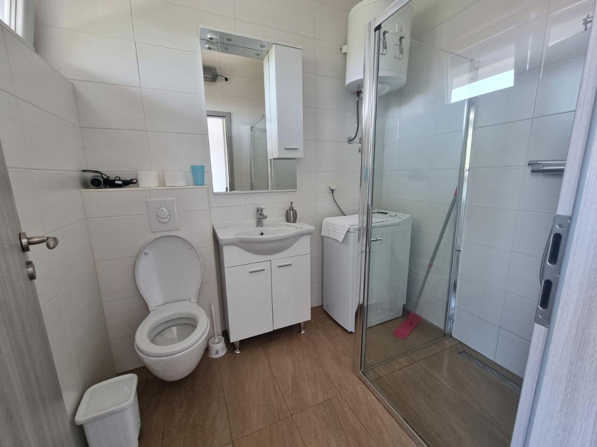 Apartmani Jozic Селине Екстер'єр фото