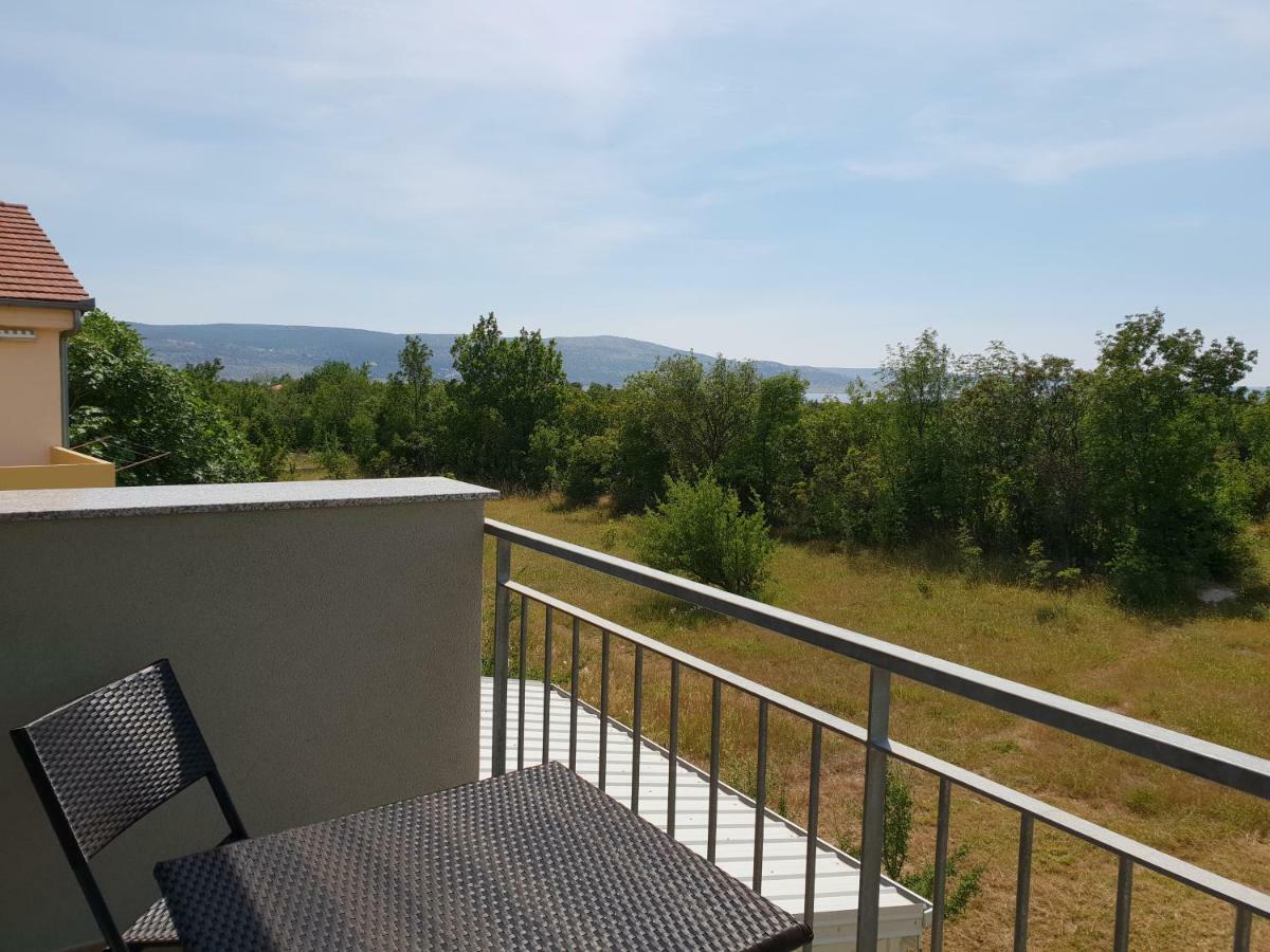 Apartmani Jozic Селине Екстер'єр фото