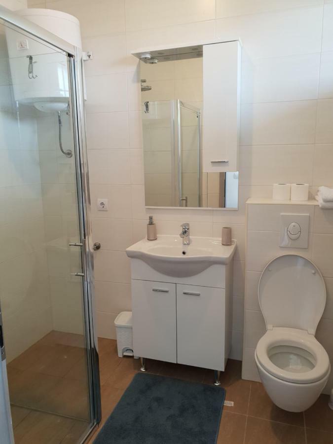 Apartmani Jozic Селине Екстер'єр фото