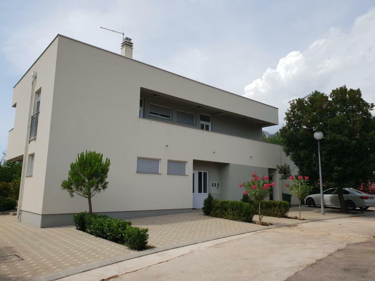 Apartmani Jozic Селине Екстер'єр фото