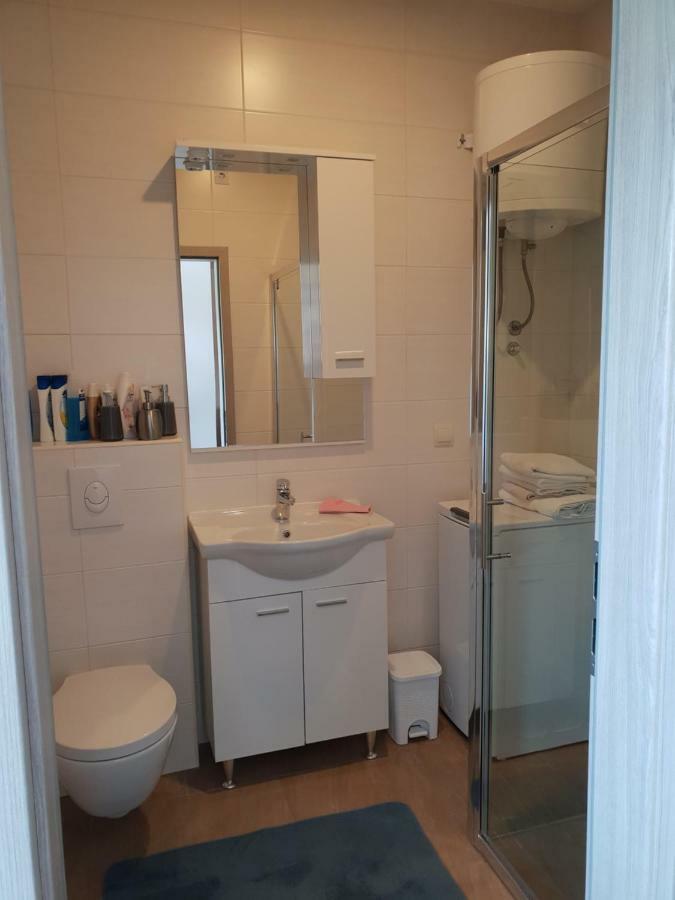 Apartmani Jozic Селине Екстер'єр фото