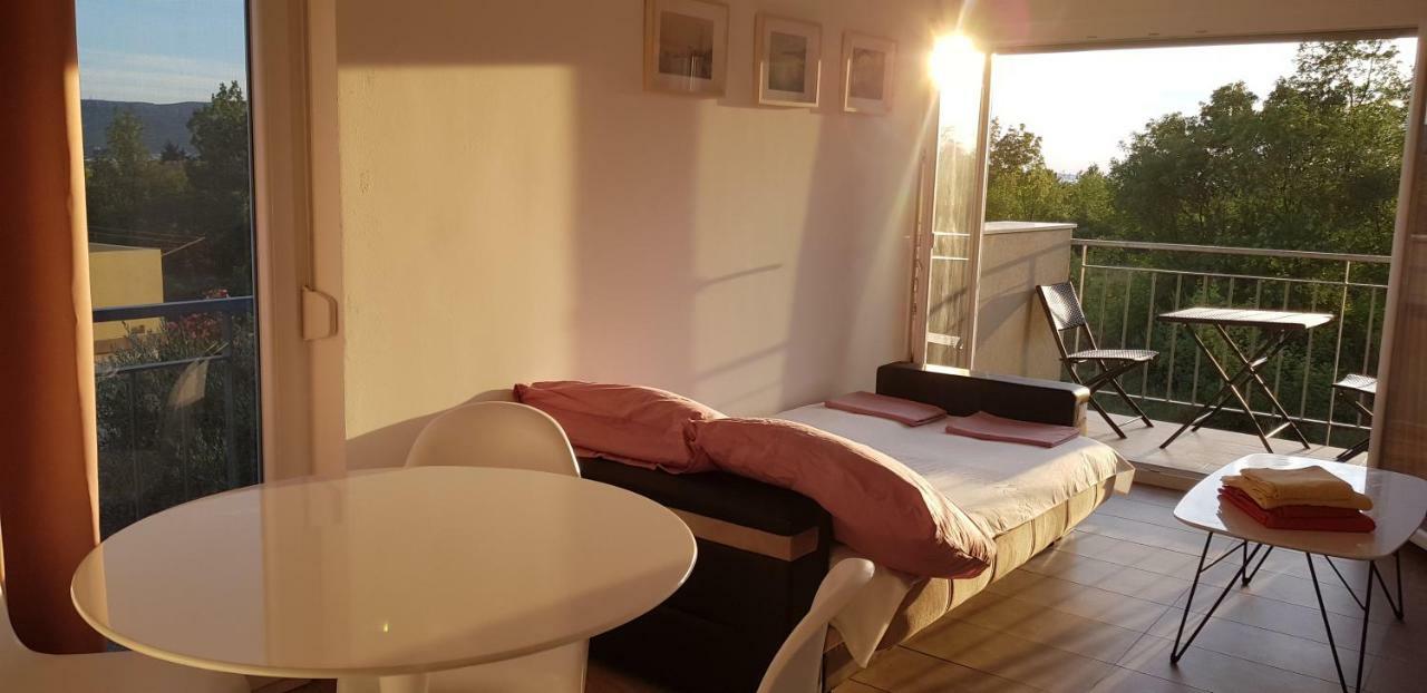 Apartmani Jozic Селине Екстер'єр фото